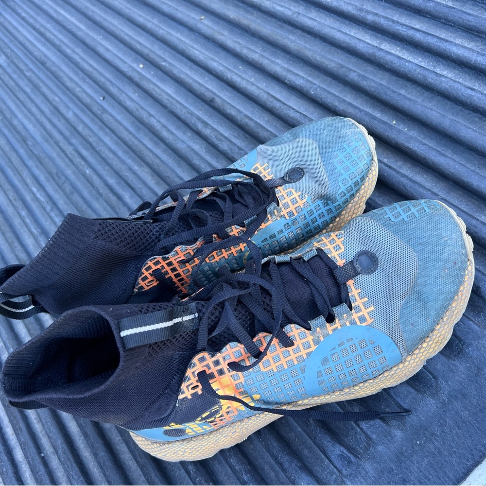 Men’s Trail Shoes Under Armour
